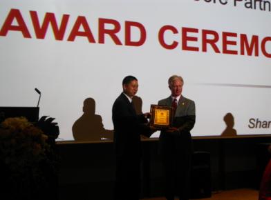 安德鲁公司荣获华为“优秀核心合作伙伴奖”