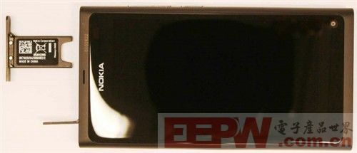 诺基亚N9抵达FCC 拆解图曝光内部精细