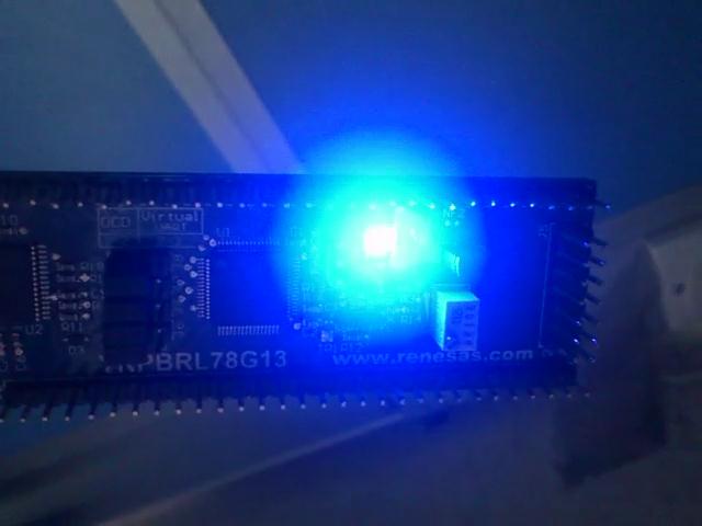 “campozeng”的 RL78/G13 开发板做的呼吸灯的视频