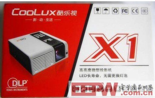 酷樂視X1 LED微型投影機(jī)拆解