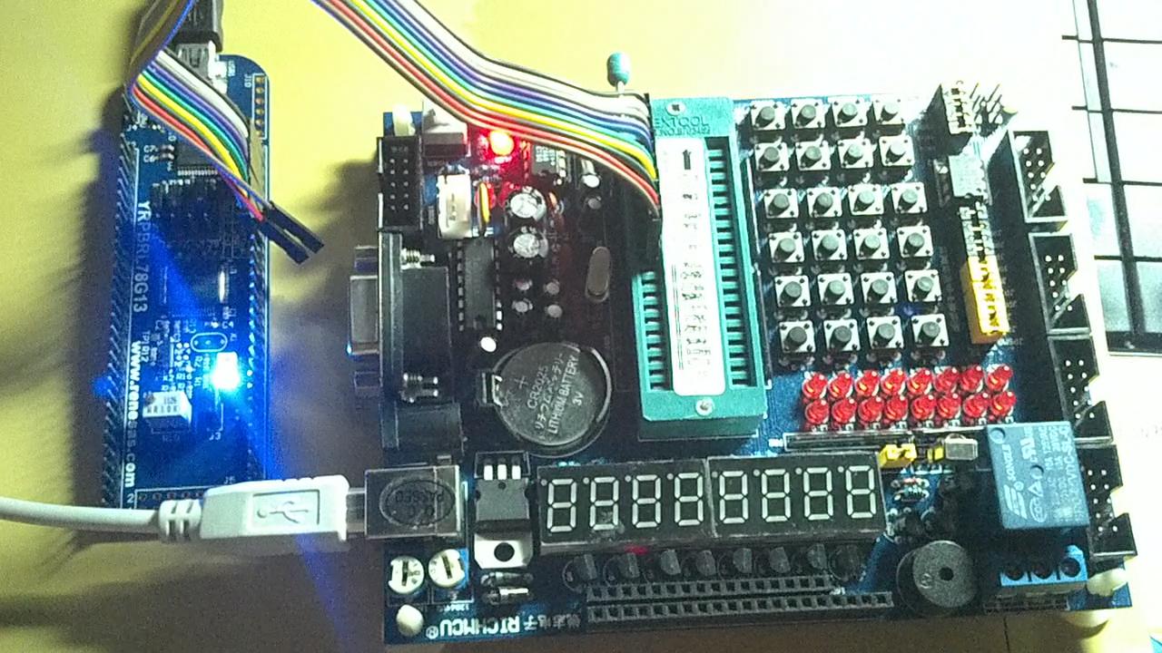 “andery88”的基于IT中断的8路LED流水灯