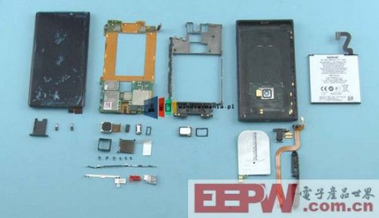 无线充电的秘密 Lumia 920拆机图曝光