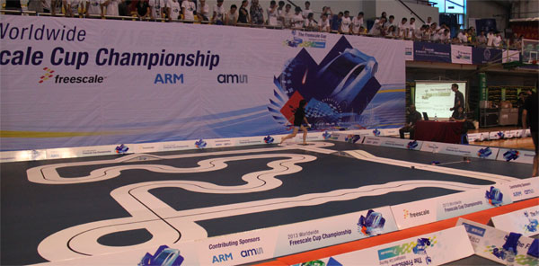 第八届智能车竞赛全国总决赛首日总结现场图
