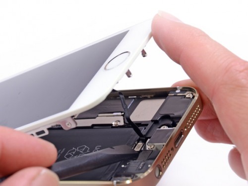 64GB版金色iPhone 5s完全拆解