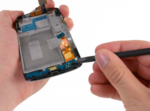 重口味鉴赏谷歌四子器官 Nexus 4遭拆解