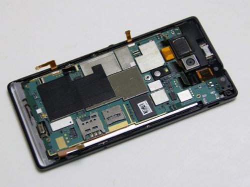 解密4G手机内部构造：索尼M35t完整拆解