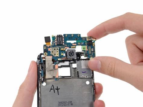 Step 1 — HTC One Teardown