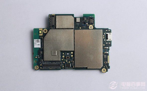 4G网骁龙801旗舰 5.2英寸Xperia Z2移动版拆解