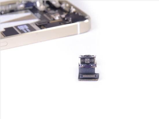 64GB版金色iPhone 5s拆解 维修成本提升