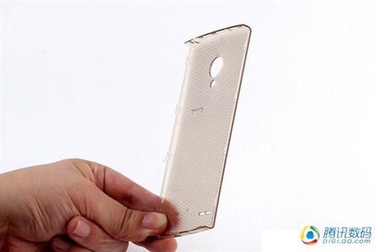 LG FX0透明手机拆解 手感差装配工艺简单