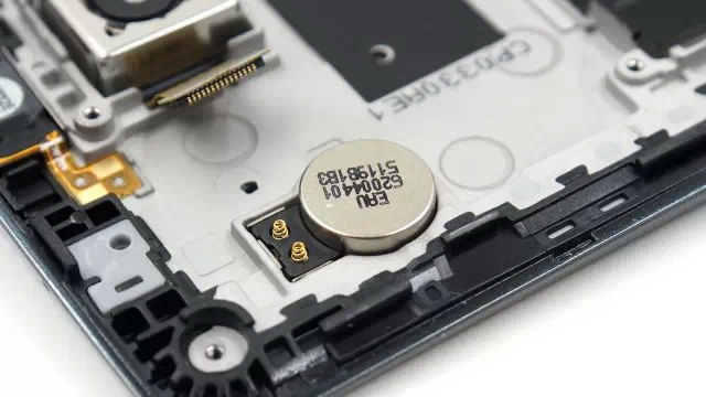 LG G4神速拆解最容易拆的旗舰手机！
