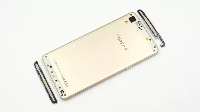 OPPO R7真機(jī)拆解：難度大/做工細(xì)/用料足