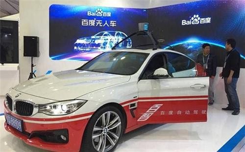 习大大驻足百度无人驾驶车 中国智造名片诞生?
