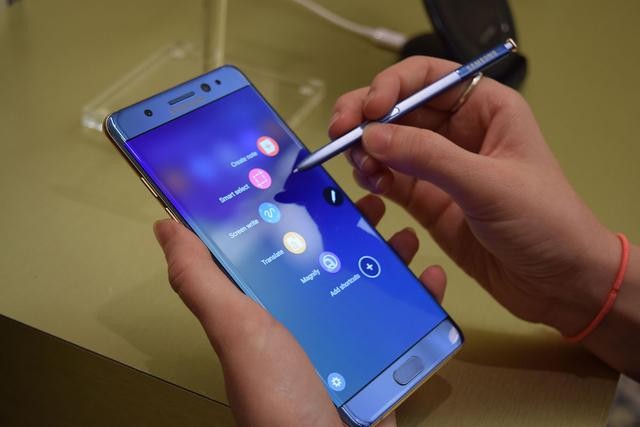 Galaxy Note 7電池真炸了？三星決定推遲出貨