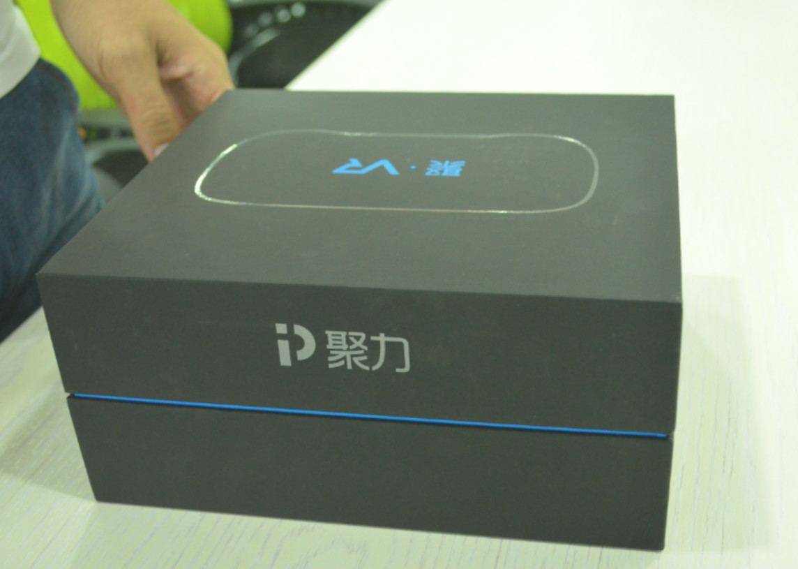 PPTV聚VR一体机硬件拆解 设计水平如何？