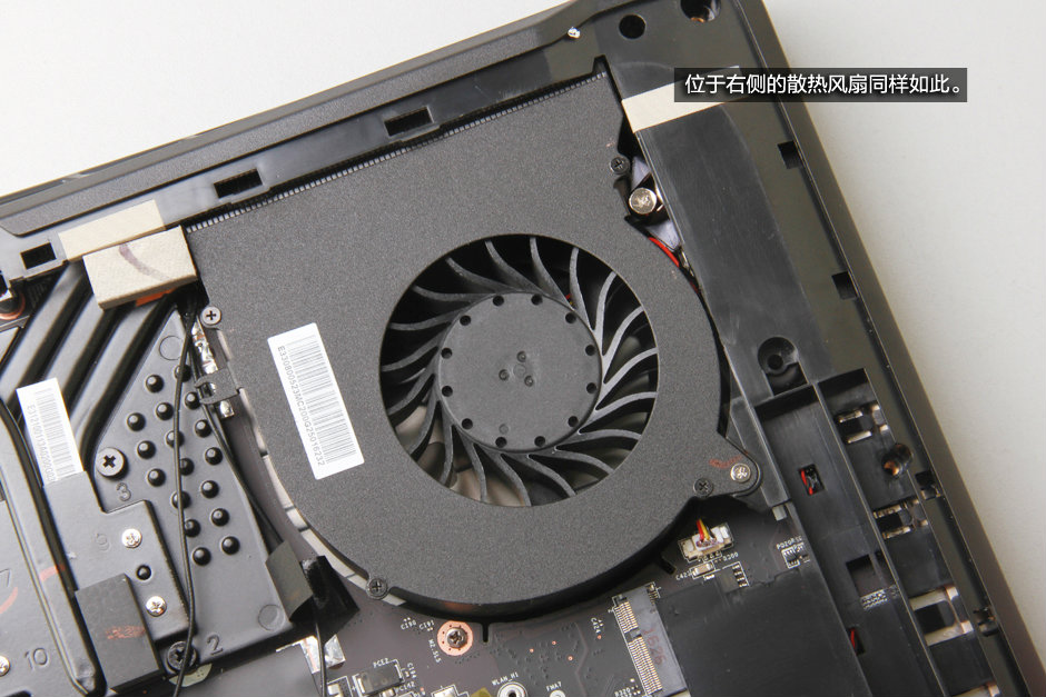 拆解狂:首款GXT1060筆記本內(nèi)部你們見過嗎？