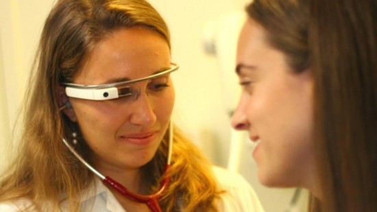 Google Glass更名Project Aura 新款智能眼镜指日可待