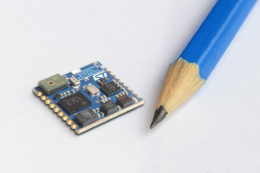 意法半导体推出微型多传感器模块，加快物联网和穿戴式设备设计 