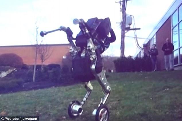 谷歌波士顿动力公司发布“噩梦的诱惑”机器人 平衡能力超强