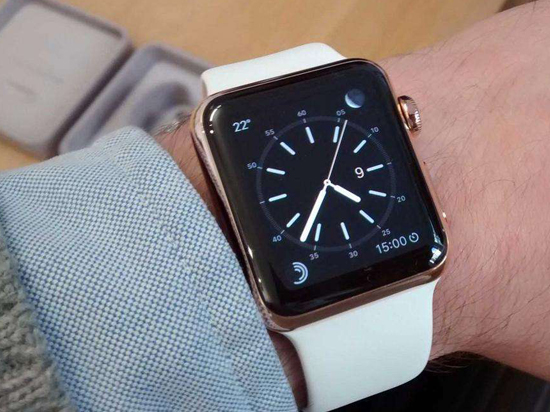 Fitbit设计受挫 智能手表和无线耳机被曝延期