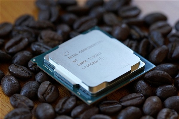 Intel绝地反击AMD 桌面主流CPU全部普及六核心