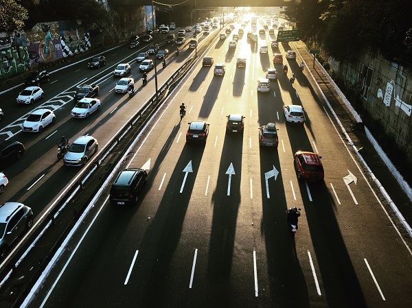 雷洪鈞：“電電混合”氫能汽車(chē)是中國(guó)特色技術(shù)路線