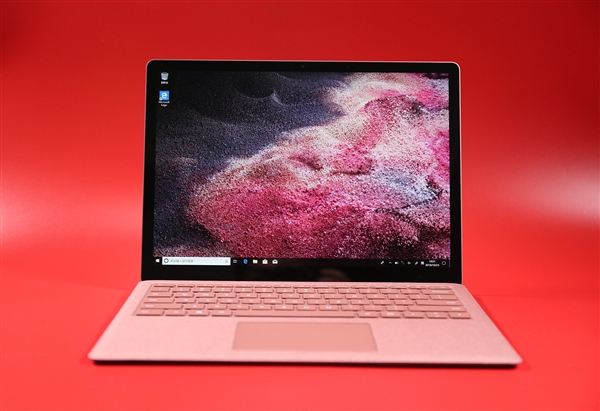 微软认真了：Surface首度弃用Intel处理器