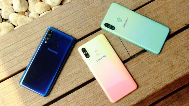 Galaxy A60三星性价比之作 国产机亚历山大