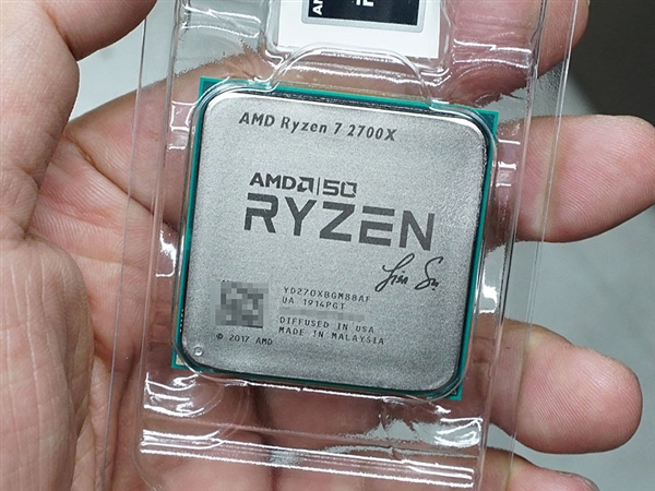 日本开卖AMD 50周年纪念版锐龙7 2700X：贵了30％