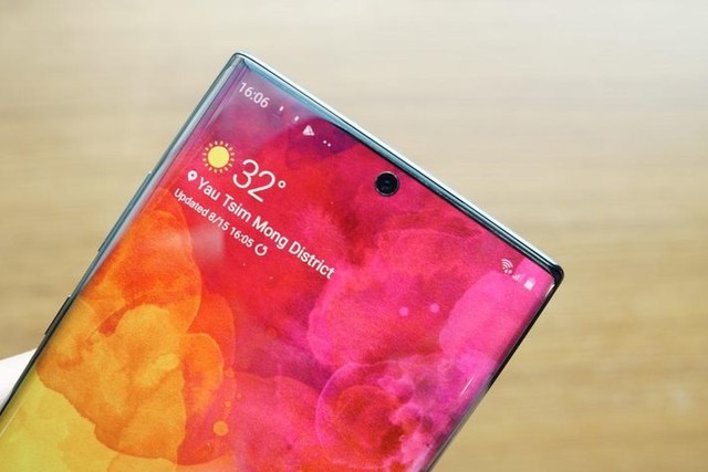 三星Note10獲得系統(tǒng)更新：改進指紋識別和拍照 