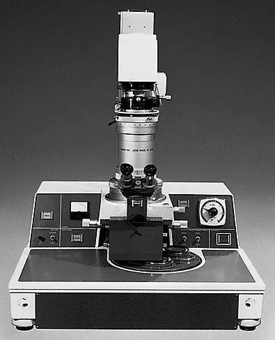 佳能产日本首台半导体光刻机PPC-1发售50周年：半导体器件这样炼成