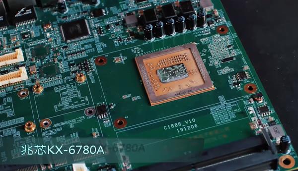 国产16nm兆芯X86处理器测试：与顶级CPU仍有10倍差距