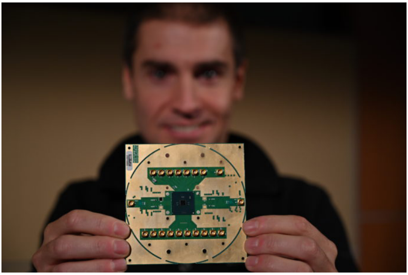 英特尔和QuTech披露首款低温量子计算控制芯片“Horse Ridge”细节
