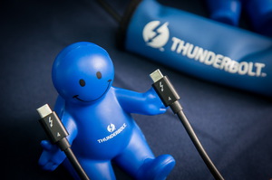 英特尔：Thunderbolt 4透过一条传输线连接无限可能