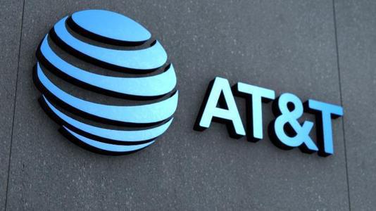 AT&T CEO：对5G iPhone助推产业升级潮不抱太大希望