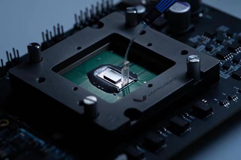 速度超越GPU数百倍？曦智科技推出最新光子计算处理器