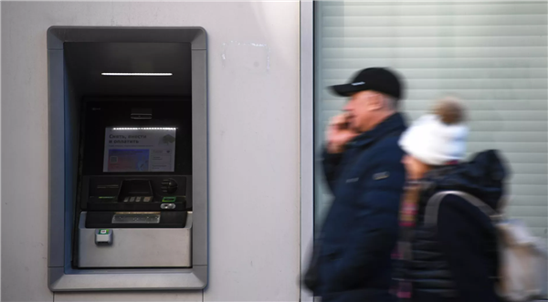 俄罗斯首款国产ATM机明年上市：搭载自研芯片