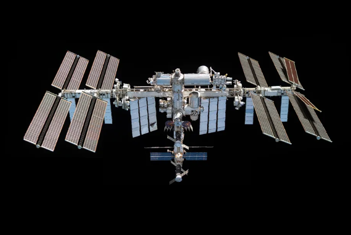 为防俄罗斯突然退出，消息称 NASA 私下制定国际空间站应急计划
