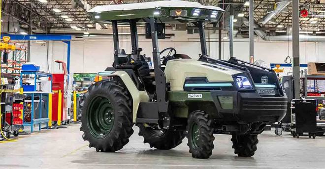 富士康獲得首份自動駕駛電動拖拉機訂單，明年一季度開始生產