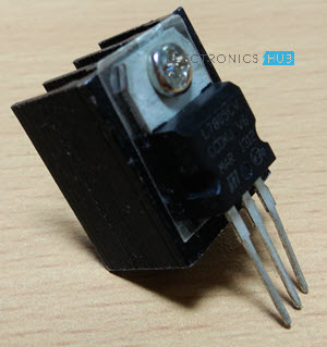 Understanding 7805 Voltage Regulator IC Heat Sink