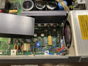 HP 8112A 散热器