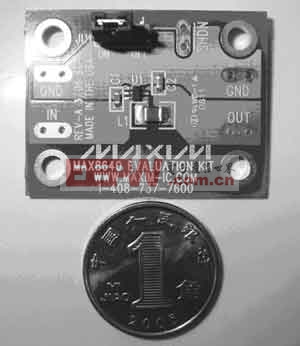 MAX8640Z针对手机应用中SDRAM供电的应用电路