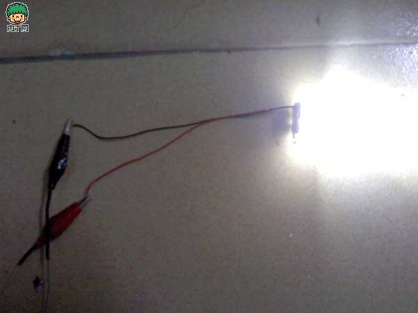 打造高亮LED手电筒