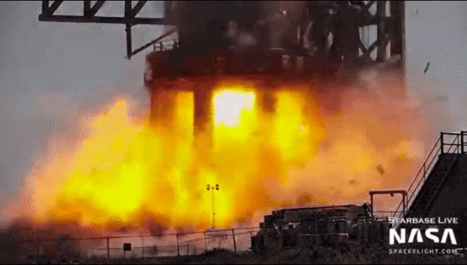 星際飛船助推器在地面測試中意外發生爆炸 發射臺燃起大火